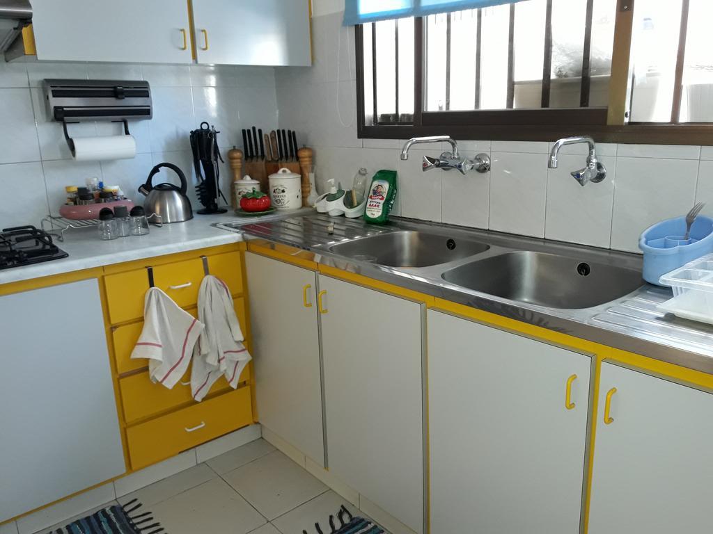 Shared Top 1St Floor Villa ลิมาซอล ภายนอก รูปภาพ