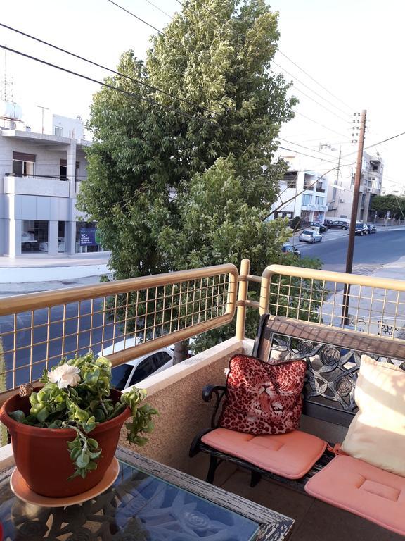 Shared Top 1St Floor Villa ลิมาซอล ภายนอก รูปภาพ